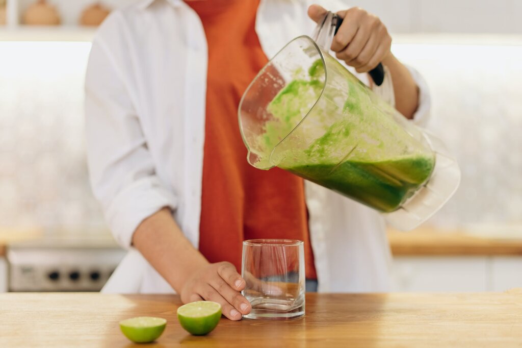 Mueller, Austria Ultra Power Best juicer for Celery Juice by kitchenfa