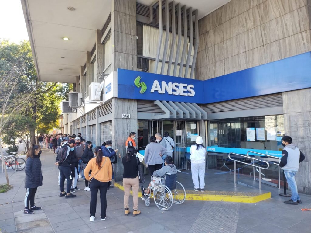 Calendario De Pagos De La Anses Quiénes Cobran Prestaciones Este Miércoles 23 De Agosto 2118