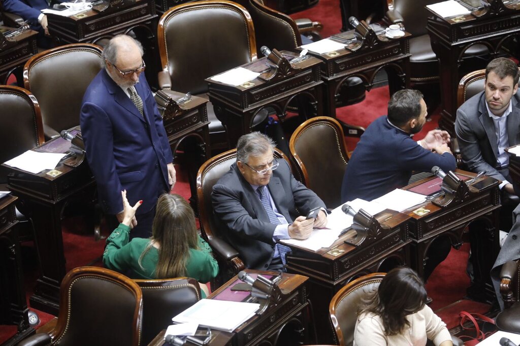 La C Mara De Diputados Vuelve A Sesionar Despu S De Dos Meses Y Medio Y Busca Un Acuerdo Por Los